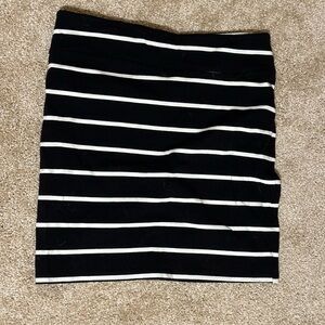 Xhilaration Striped Stretchy Pencil Skirt Size Small